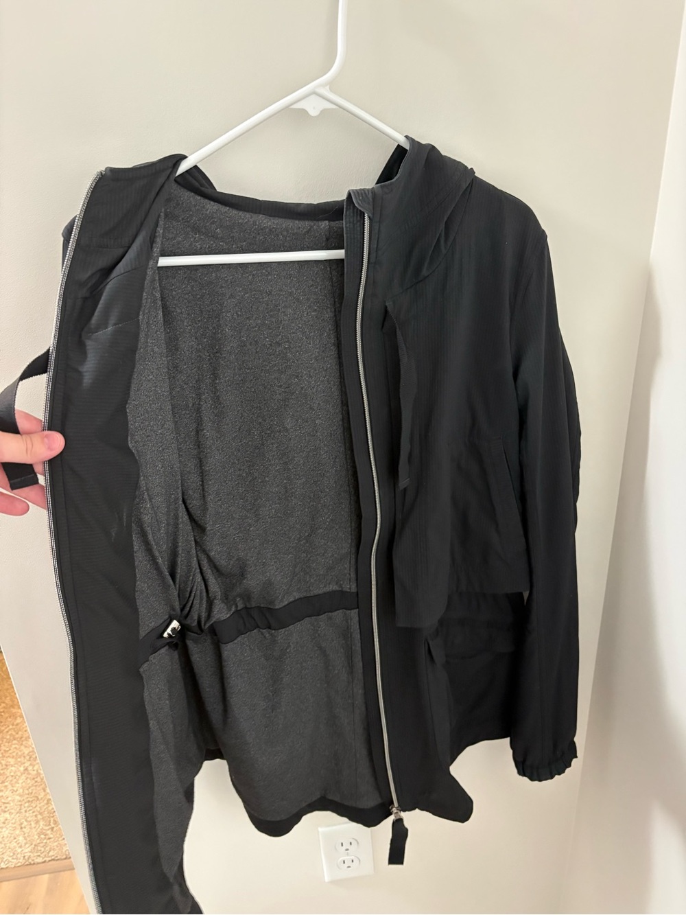 Black Lululemon Women's Zip-Front Raincoat - Picture 8 of 9
